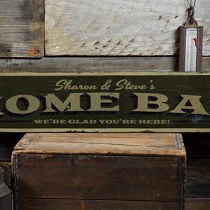 Home Bar Wood Sign, Personalized Bar Owner Name Family Bar Decor, Distressed Pub Sign - Rustic Hand Made Vintage Wooden Sign Decoration