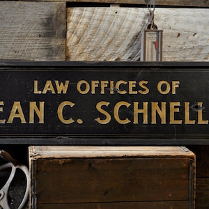 Custom Law Offices of Sign - Rustikales handgemachtes Holzschild-Dekor