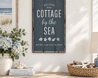 „Cottage By The Sea“-Schild, rustikale Strandhaus-Holzdeko, einladender Wandbehang im Küstenstil, Geschenkidee zum Einzug