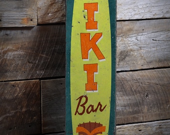 Placa de bar Tiki, placa de bar em casa, decoração de bar de praia, placa de casa de praia, decoração da cultura Tiki, placa tropical, placa de madeira desgastada - placa com aparência antiga