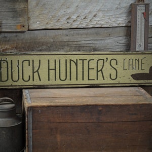 Hunting Sign, Duck Hunter, Duck Hunter, Hunting Decor, Outdoors, Cabin Decor, Animal Decor, Outdoors, Rustic Handmade Wood Sign Decor