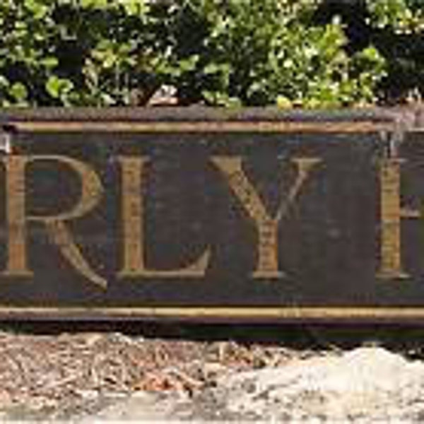 Custom City Wood Sign, Wood Decoration Signs, Old Vintage Sign Gifts, Gifts For Family - Rustic Hand Made Vintage Wooden Sign Decoration