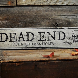 Dead End Sign, Halloween Skull Sign, Party Decor Halloween, Haunted House Sign, Decor Haunted House, Custom Halloween Dekoration aus Holz