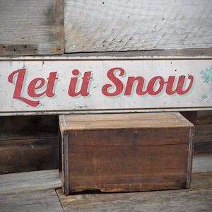 Cartello &quot;Let It Snow&quot;, cartello natalizio, decorazione per la casa per le feste, inverno in stile fattoria, decorazione da parete con pupazzo di neve, decorazione invernale rustica - cartello in legno fatto a mano