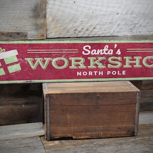 Santas Workshop Sign, North Pole Decor, Christmas Home Decor, Santa Holiday Decor, Holiday Gift, Handmade Wooden Sign - Weathered Style Sign