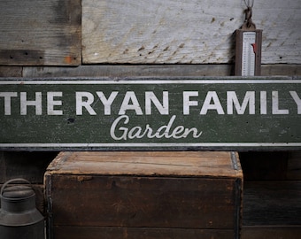 Letrero de jardín familiar, letrero de jardín personalizado, decoración de jardín de madera, regalo para amantes de la jardinería, regalo para jardineros, letrero de madera vintage hecho a mano.