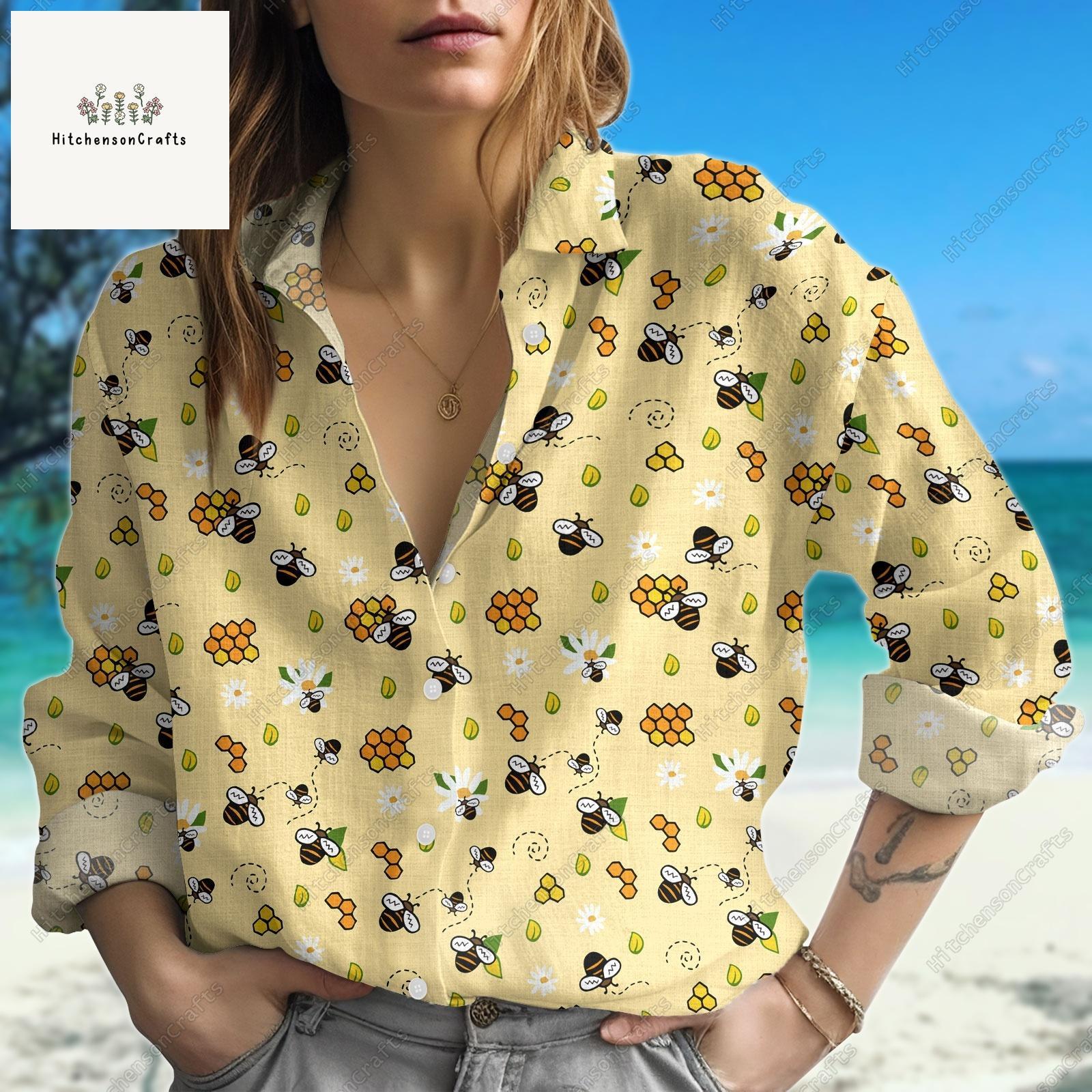 Tnhcen Women's Summer Honey Themed Crewneck T-Shirt | World Bee Day Print Casual Tops | Plus Size Friendly (s-3xl) Polyester Spandex Blend Shirts