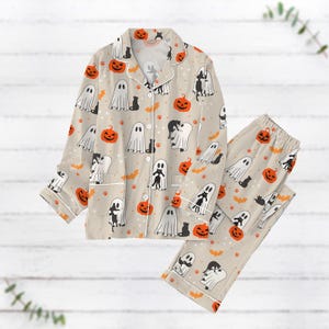 Halloween Cute Ghost Pajamas Set, Fall Women Pajamas, Sleepwear, Pumpkin Matching Family Pajamas, Midnight Pajamas, Spooky Season Gift