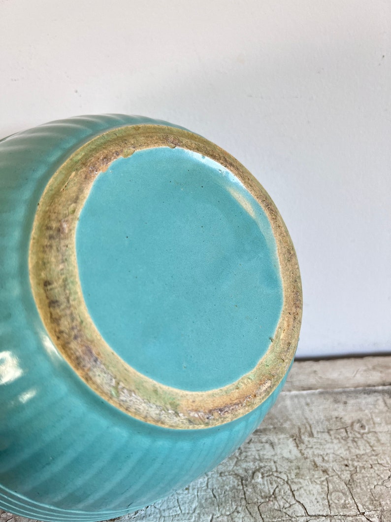 Vintage Teal Mixing Bowl Yellow Ware image 4