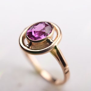 Soviet Pink Sapphire Ring | 583 Rose Gold | 14k Solid Gold | Antique USSR Soviet Ring | Mod 1960s Style | Russian Amethyst