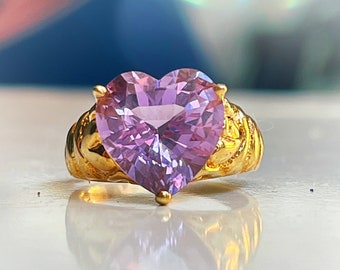 Amethyst Heart Ring | 10k Solid Yellow Gold | Large Heart Cut Stone | VintageEstate Jewelry | Early 90s Style | RARE FIND | Size 7