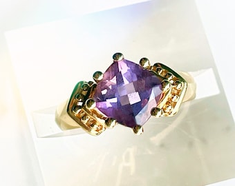 Cushion Cut Amethyst Ring | 10k Solid Yellow Gold | Ornante Band Setting | Vintage Estate Jewelry |  1990s Style | Size 7