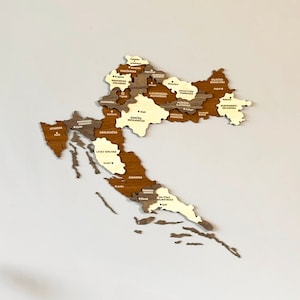 Hölzerne Karte Kroatien-Wand-Kunst mit Anstecknadeln Zagreb Reise-Andenken 3D Haus Büro Dekor 5