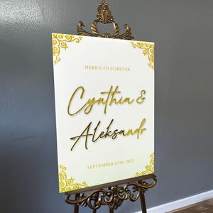 Floral Gold Border Acrylic Wedding Welcome Vertical Sign, Custom Wedding Signage, Engagement Sign, Reception Sign Wedding decor
