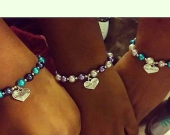 Sister Charm Bracelet. ONE. YOU CHOOSE the colors Sister gift for big sister middle sister or little sister Gift for new baby and big sister