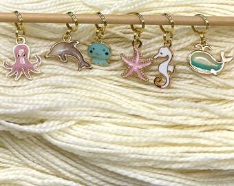 Aquatic Ocean Animal Stitch Markers, Set of 6, CHOOSE knit or crocket style. Octopus Dolphin Jellyfish Seahorse Whale Starfish Knitting Gift