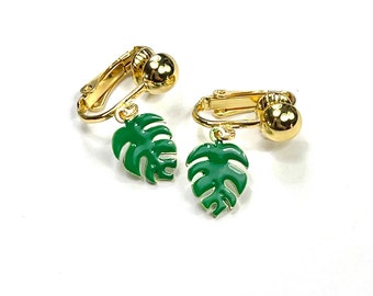 Green Monstera leaf house plant earrings. hooks or clip-on's. Cottage core jewelry, greenhouse wholesale, plant lover plant mom gift for her