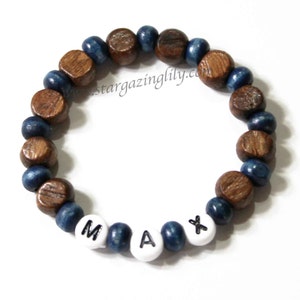 Masculine Boys Wood beaded bracelet. Personalized name bracelet for kids. Party Favor Stocking Stuffer or Valentine for Boys. Hypoallergenic