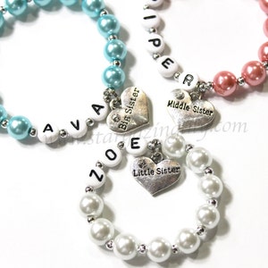 ONE Sister Charm Bracelet. YOU CHOOSE the colors. Sister gift for big sister middle sister or little sister. Youngest, Middle, Oldest Sister