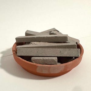 Matita di ardesia grigia commestibile Argilla per mangiare saleti Argilla indiana per pica croccante morbida argilla curativa terra commestibile CONSEGNA VELOCE