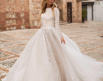 In Stock: Elegant Modest Wedding Dress / Bridal Gown! Timelessa by Unique Modest Bridal