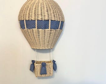 Rieten muurdecoratie heteluchtballon: boho kinderkamerdecoratie