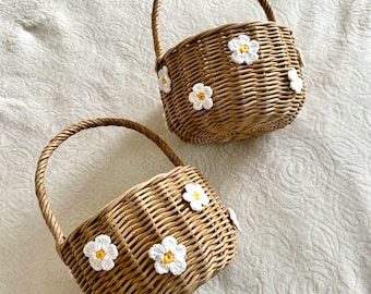 Small boho wicker wedding flower girl baskets Rustic Wedding Baskets Girl Petals Basket Round Brown Basket
