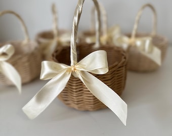 Beige flower girl basket with handle and ribbon bow Rustic wedding basket Mini wicker basket Kids basket Round white basket Gift basket