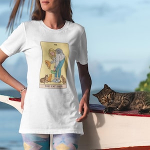 Camiseta divertida de la señora gata con la carta del tarot, regalo para amantes de los gatos, camiseta gráfica unisex, camiseta de tarot de gatito, cartas del tarot, sudadera