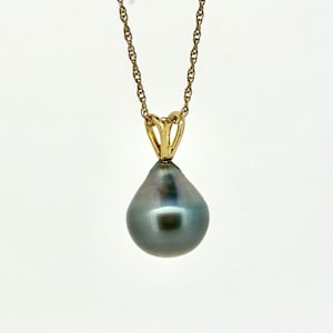 Genuine Natural Tahitian Pearl Necklace Ocean Blue Pearl Pendant with 14K Gold Chain Black Pearl Necklace Birthday Gift for Her Gift for Mom