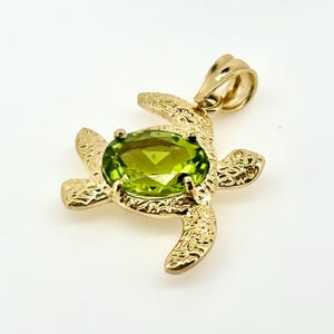 14K Gold Turtle Pendant Peridot Pendant Hawaiian Diamond Peles Tears - Birthday Gift for Her Gift For Mom Turtle Necklace Peridot Necklace