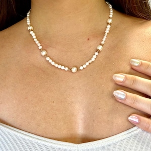 Echte natürliche Perlenkette 14K Goldverschluss Elegante weiße Perlen-Halskette Geburtstags-Geschenk für sie Geschenk für Mamma