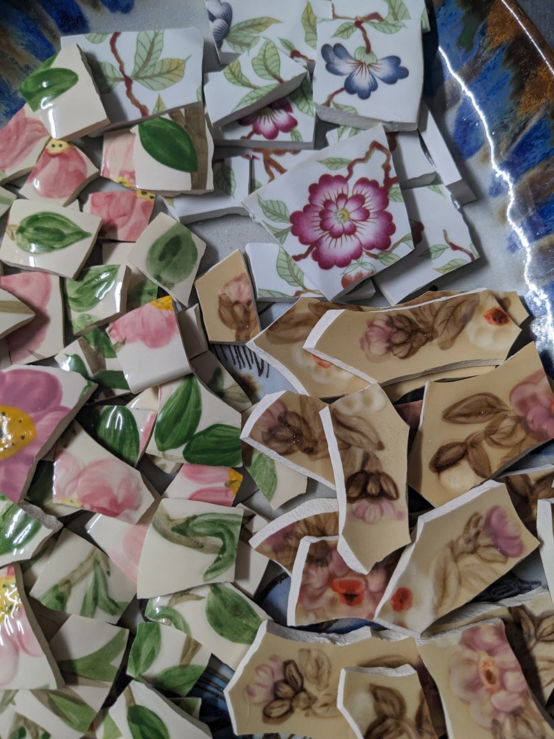 Mosaic Tiles Broken Plate Hand Cut bright Porcelain Pottery Flowers image 4