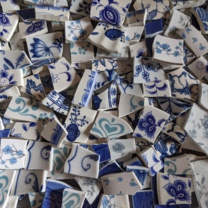 Mosaic Tiles Broken Plate Hand Cut Blue White Mix Vintage Flower zdjęcie 4