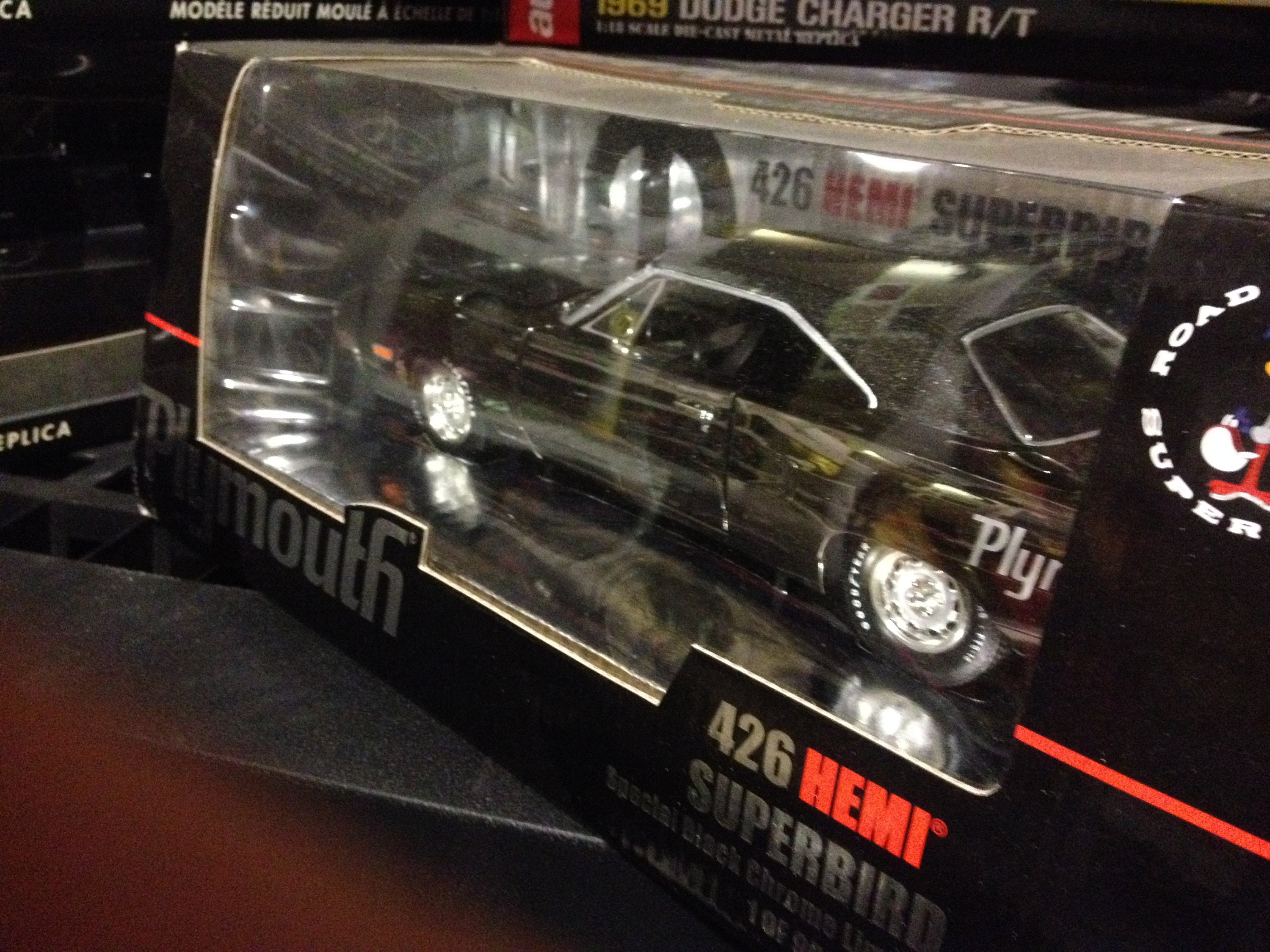 1970 Plymouth Superbird ERTL Black Chrome Chase Car 1/18 1/1000