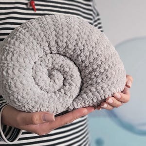 Almohada de concha, almohada de concha de amonita, almohada de amonita, cojín de concha, almohadas playeras, almohada de concha, concha de amonita