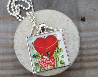 Sweet Vintage Valentine Heart Pendant Necklace