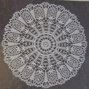 Vintage Cotton Doily Pattern, Thistle Design, Crochet Victorian Circle DIY Doilies, 16&quot; in a PDF File Download