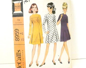 Vintage Size 11 Misses & Junior Dress Pattern McCall's #8959 Bust 31 1/2 DIY 2 Versions 60's Cute 1967 Long or Short Sleeves Pleated Uncut