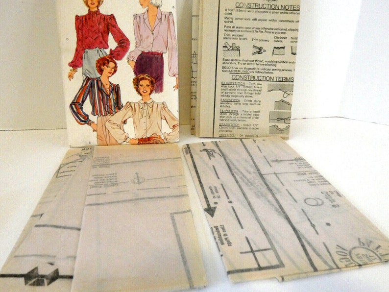 Vintage Vogue Pattern Womens Blouse and Tie Tops 4 Styles Size 12 UK/8 USA Uncut New DIY Sewing from Engand in Metrics image 4