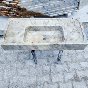Calacatta Viola Marble Wall Mounted Sink: Gold Vein Vanity