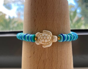 Turtle Blue White Bracelet | Heishi Turtle Bead Bracelet | Beige White Bracelet | Gifts for Her |  Under The Sea Turtle Bracelet