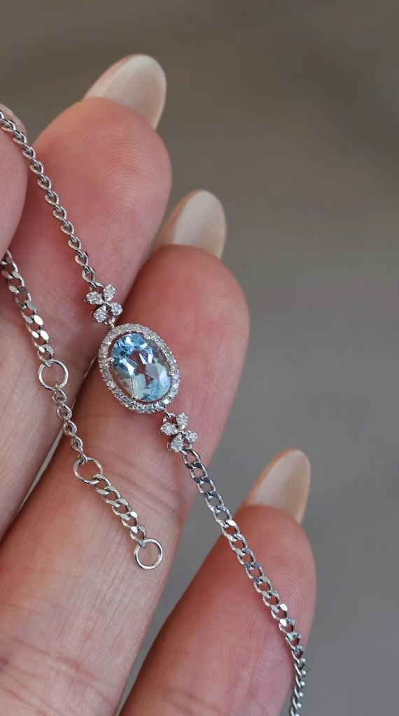 18Kホワイトゴールド天然アクアマリン天然ダイヤモンドブレスレット