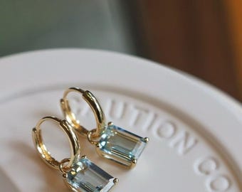 18K Gold Natürliche Aquamarin Ohrringe, Blaue Aquamarin Ohrringe, Stilvolle Ohrringe, Jubiläum Ohrringe, Aquamarin Creolen