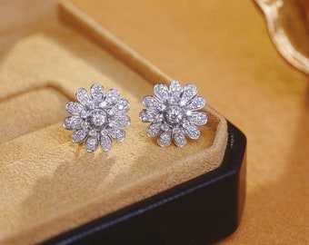 18K White Gold Natural Diamond Flower Earrings, Flower Diamond Earrings, Flower Diamond Studs, Diamond Studs, Flower Studs, Stylish Earrings