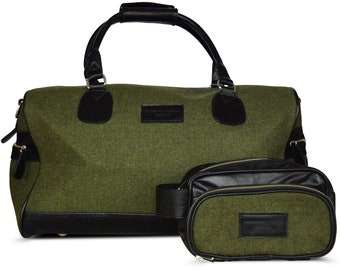 Bolsa de viaje de fin de semana de lujo y bolsa de lavado de artículos de tocador en verde bosque oliva 100% tweed de lana con correas de cuero de Frederick Thomas Bags