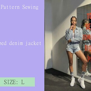 May include: A light blue cropped denim jacket, size L, is shown. The jacket is worn with denim shorts and white trainers. Text on the left reads "PDF Pattern Sewing" and "cropped denim jacket". A mirror reflects the outfit.