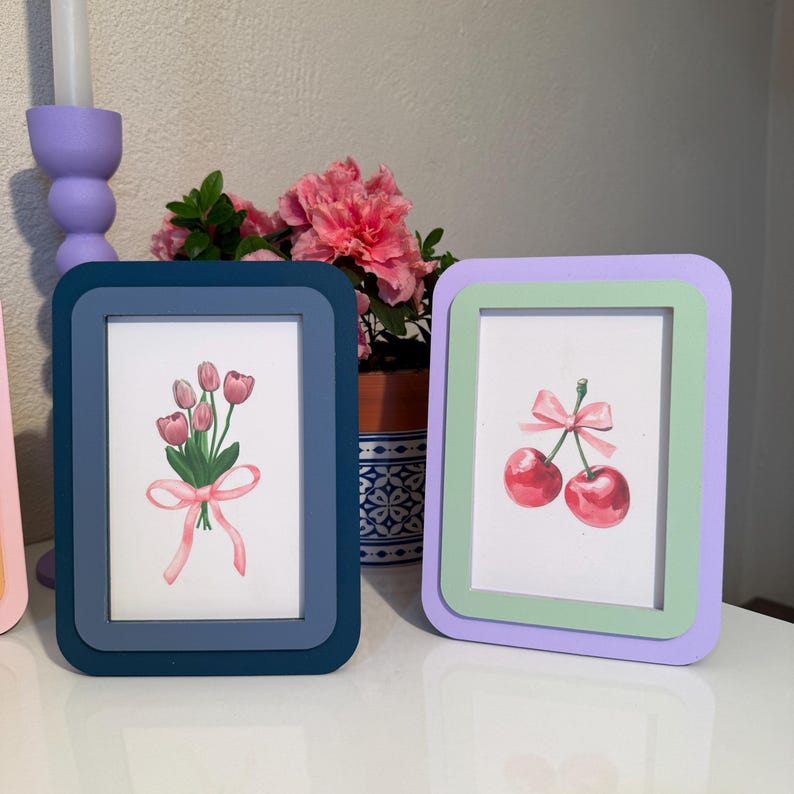 Retro style two tone photo frame for maximalist home decor