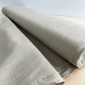 Leinenstoff, Meterware oder Meterware, Beiger Leinenstoff, Bekleidungsstoff, Sandleinen, Bekleidungsstoff, Weicher reiner Flachsstoff, Massiv
