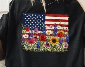 Vintage Floral USA Flag Shirt, Comfort Colors America 250th Anniversary Tee, Cute Wildflower Patriotic Tshirt, 4th Of July Garden Lover Gift